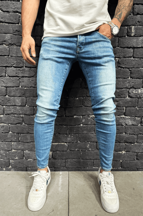 Spodnie Jeansowe męskie rurki w niebieskim kolorze