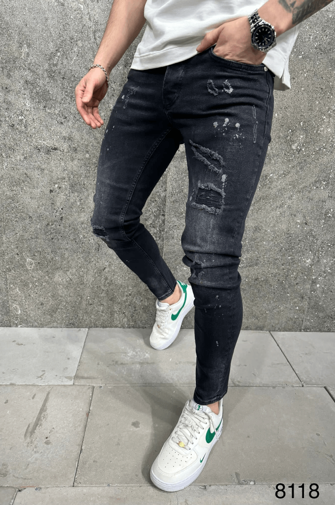 Spodnie jeansowe męskie czarne z przetarciami i plamami farby